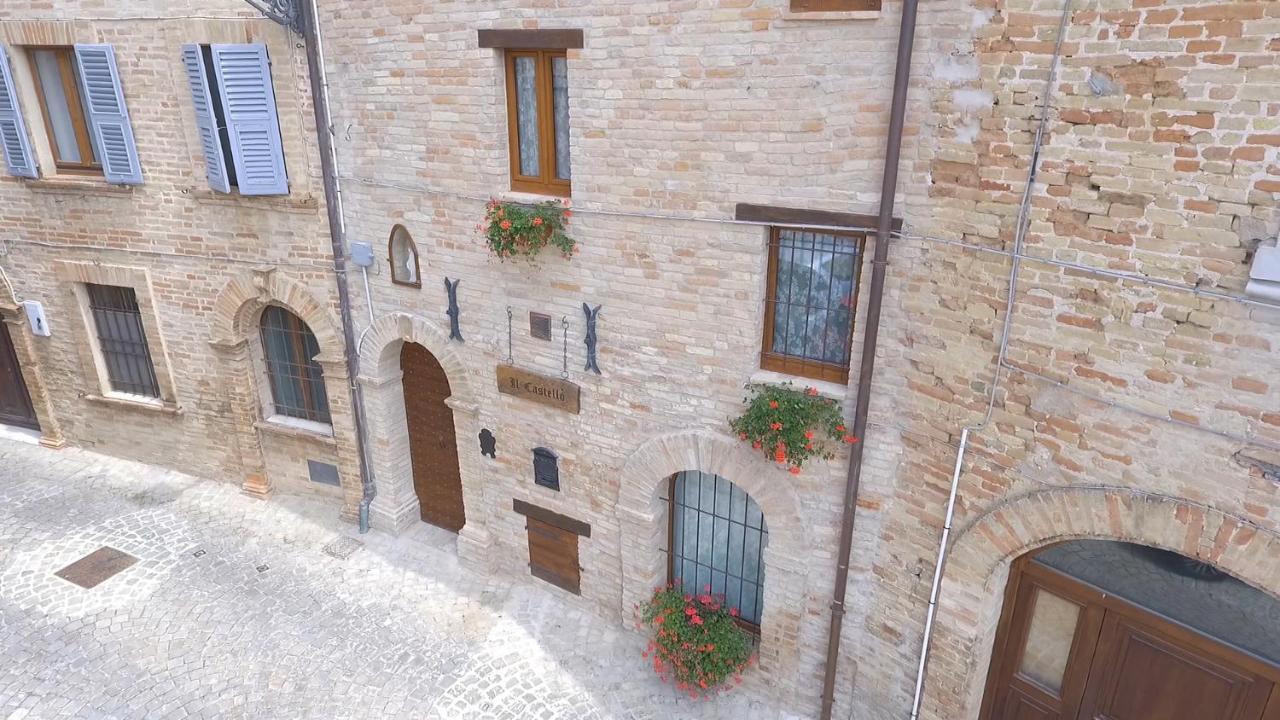 Montecosaro  Il Castello Affittacamere المظهر الخارجي الصورة
